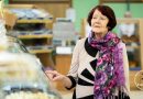 Anyta vaikštinėja su vaikais po parduotuves ir niekada nieko neperka. Nesuprantu, kam erzina vaikus