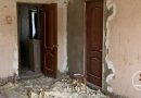 Vieniša mama nusipirko apleistą butą ir pradėjo didžiulį remontą. Pažiūrėkime, kas iš to išėjo