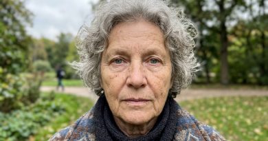 Dukra įkalbėjo išeiti į pensiją, kad sėdėčiau su anūku, žadėjo padėti pinigais, o dabar sako, kad patiems trūksta