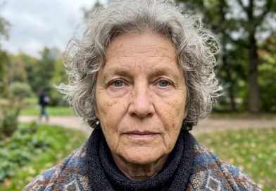 Dukra įkalbėjo išeiti į pensiją, kad sėdėčiau su anūku, žadėjo padėti pinigais, o dabar sako, kad patiems trūksta