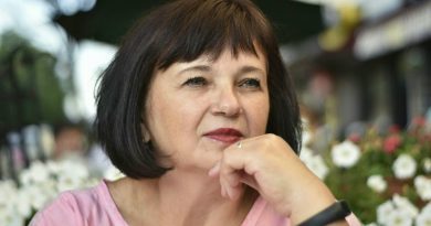 Pervedžiau broliui pinigų mamos paminklui, o paskui sužinojau, kad jis nieko nepadarė, o pinigų nebėra