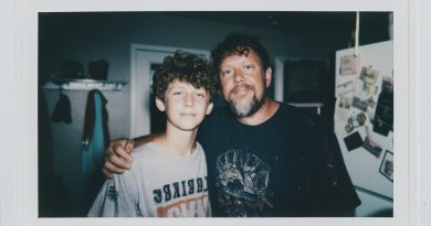 Aš pavadinau tėvą nevykėliu, nes jis man nenupirko „iPhone“. Po savaitės jam įvyko širdies priepuolis. Ligoninėje sutikau jo vadovą, ir tai, ką jis man papasakojo, sudaužė mano širdį…