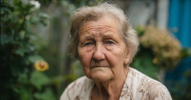 Dukra įkalbėjo mane parduoti butą ir prisidėti prie namo su sodu. Turėjau turėti savo kambarį ir ramią senatvę. Kambarys yra — perstatytas iš skalbyklos…