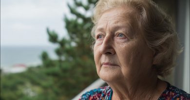 „Dukra pakvietė mane savaitei prie Baltijos. Apsidžiaugiau kaip vaikas. Pirmą dieną paliko man anūkus ir išvažiavo dviese į Palangą”