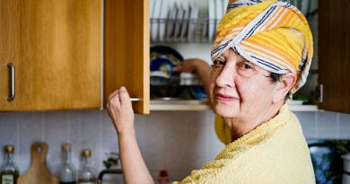 Galbūt tikra motina taip nesielgtų. Bet aš jau nepajėgiau…