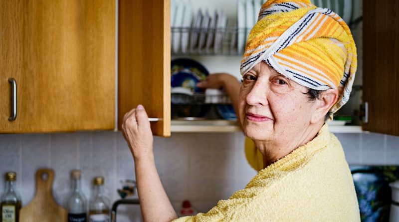 Galbūt tikra motina taip nesielgtų. Bet aš jau nepajėgiau…