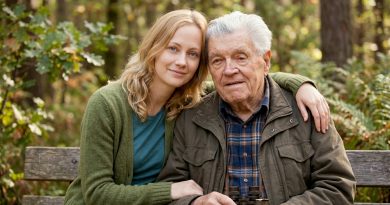 Iš pradžių mane paliko tėvas, o paskui dar ir mama, ir aš likau viena su seneliu. Bet pasirodė, kad gyvenimas turėjo man planų