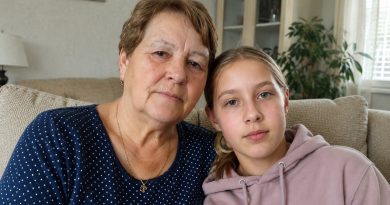 Mano sūnaus naujoji žmona privertė mano anūkę sėdėti su jos dvyniais iš pirmosios santuokos, kol pati eidavo savais reikalais. Ilgai kentėjau, kol vieną dieną kantrybė baigėsi