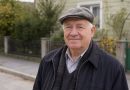 Patėvis visą vaikystę vadino mane našta ir primindavo vienintelius nupirktus batus, bet po mamos mirties grįžo prie mūsų durų su žodžiais, nuo kurių man sustingo širdis…