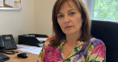 Dvidešimt metų vedžiau jo įmonės buhalterinę apskaitą nė karto negavusi algos, nes “tai šeimos reikalas”. Kai išėjo pas jaunesnę, pasiėmė įmonę ir paliko man skolas. Tai, ką padariau po to, aš pati savimi netikėjau